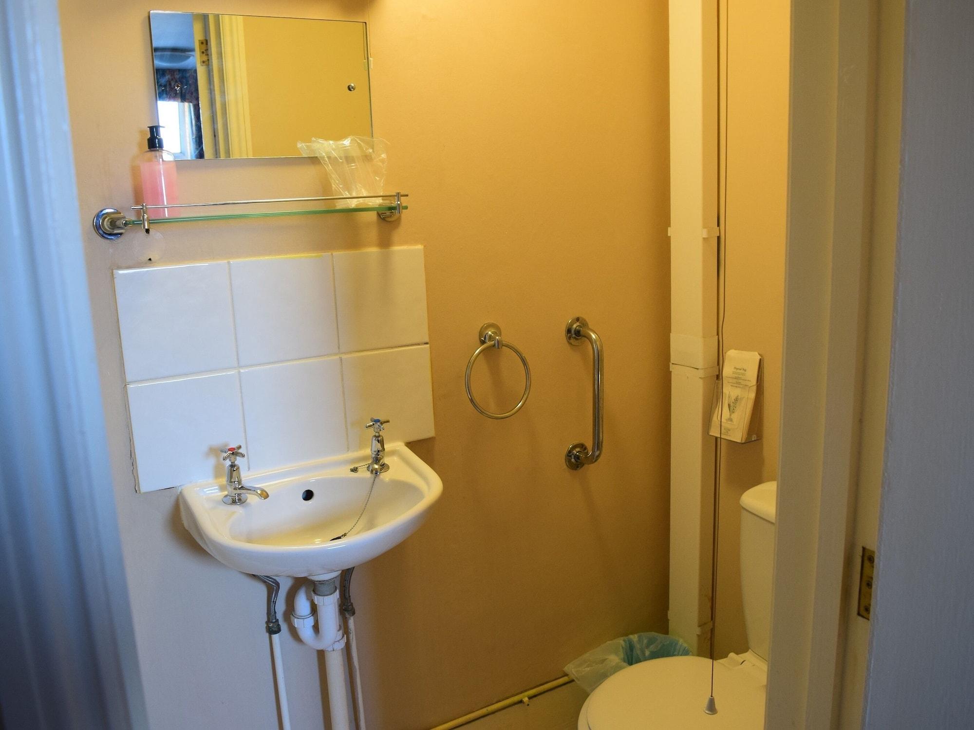 The Portland Hotel Фолькустоун Экстерьер фото