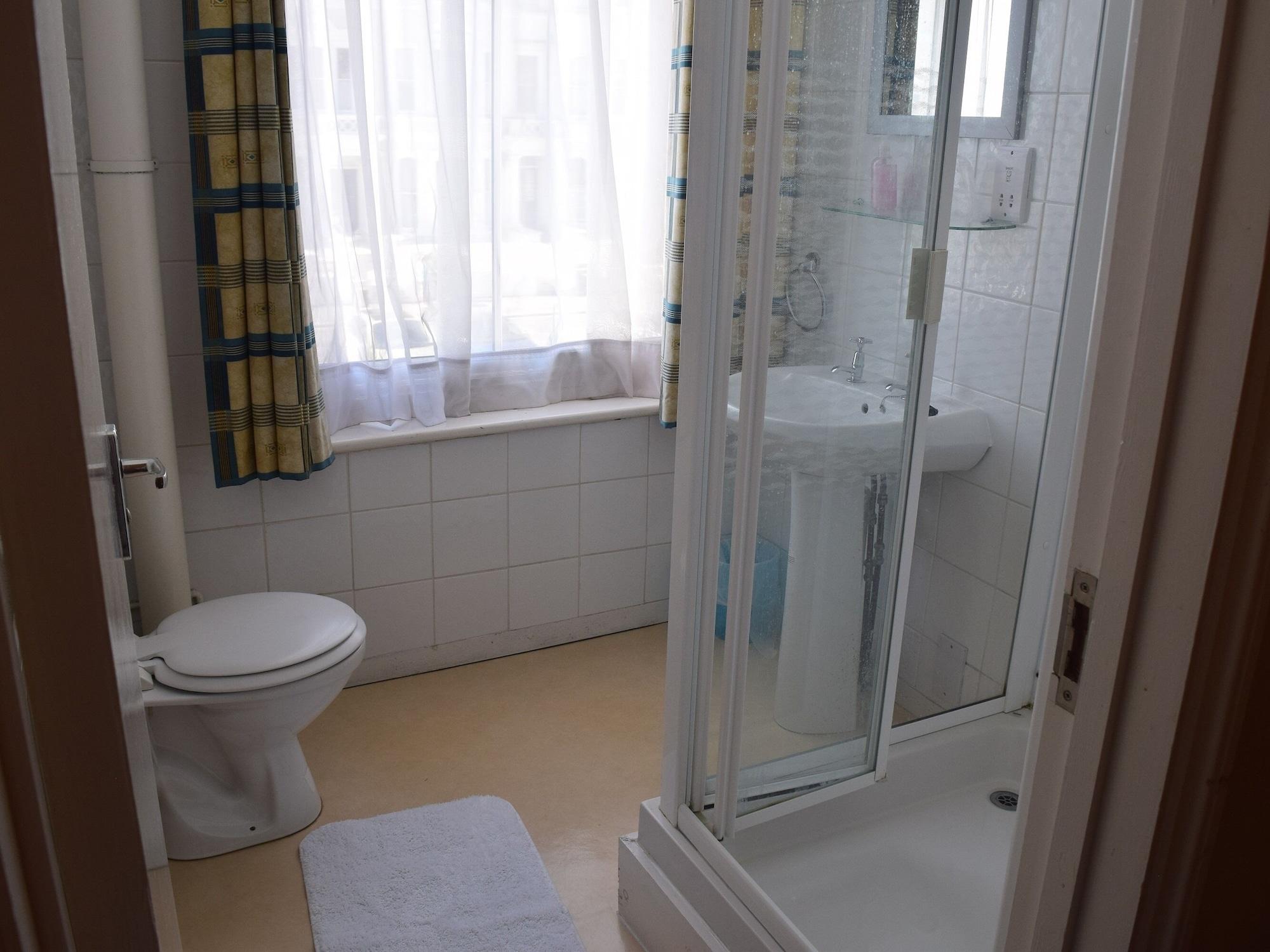 The Portland Hotel Фолькустоун Экстерьер фото