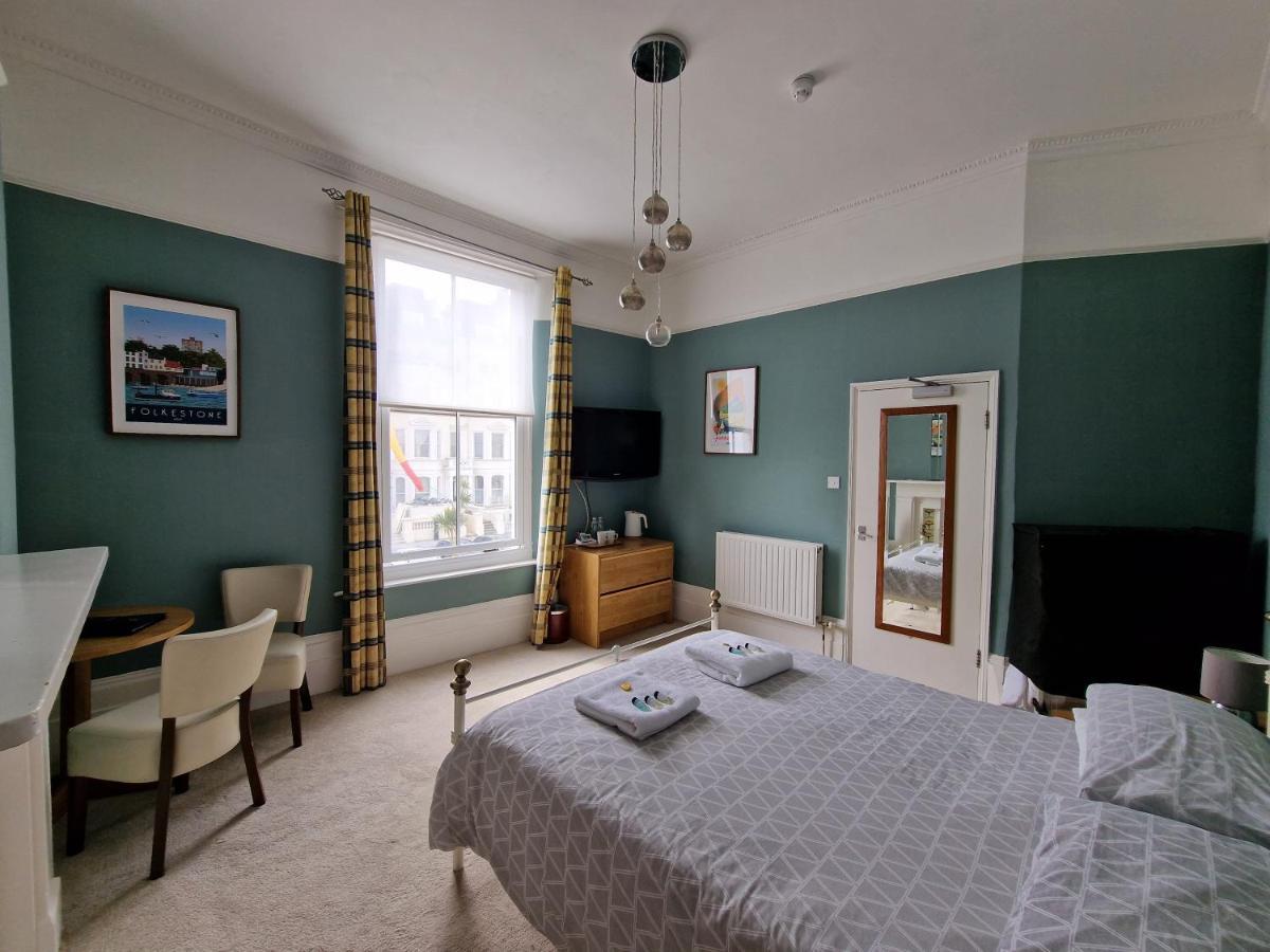 The Portland Hotel Фолькустоун Экстерьер фото