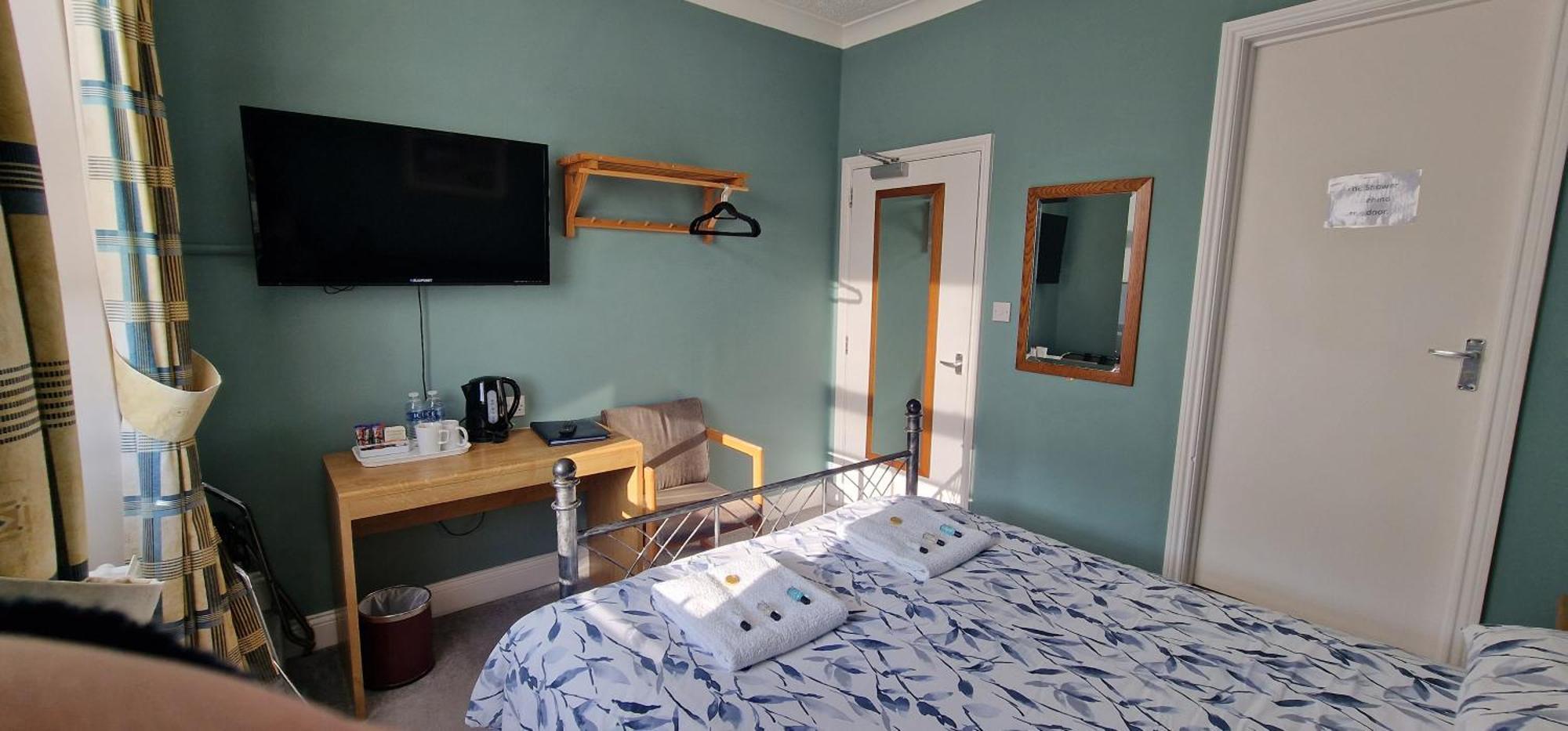 The Portland Hotel Фолькустоун Экстерьер фото